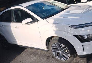 Hyundai KONA Elektro 27.500 km 18.600 &euro; Schwanewede 28790