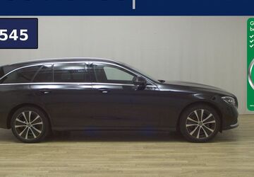 Mercedes-Benz E 300 102.382 km 23.480 &euro; Bremen / Arsten 28279