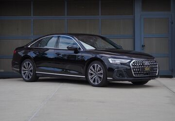 Audi A8 9.377 km 69.900 &euro; Bremen 28195