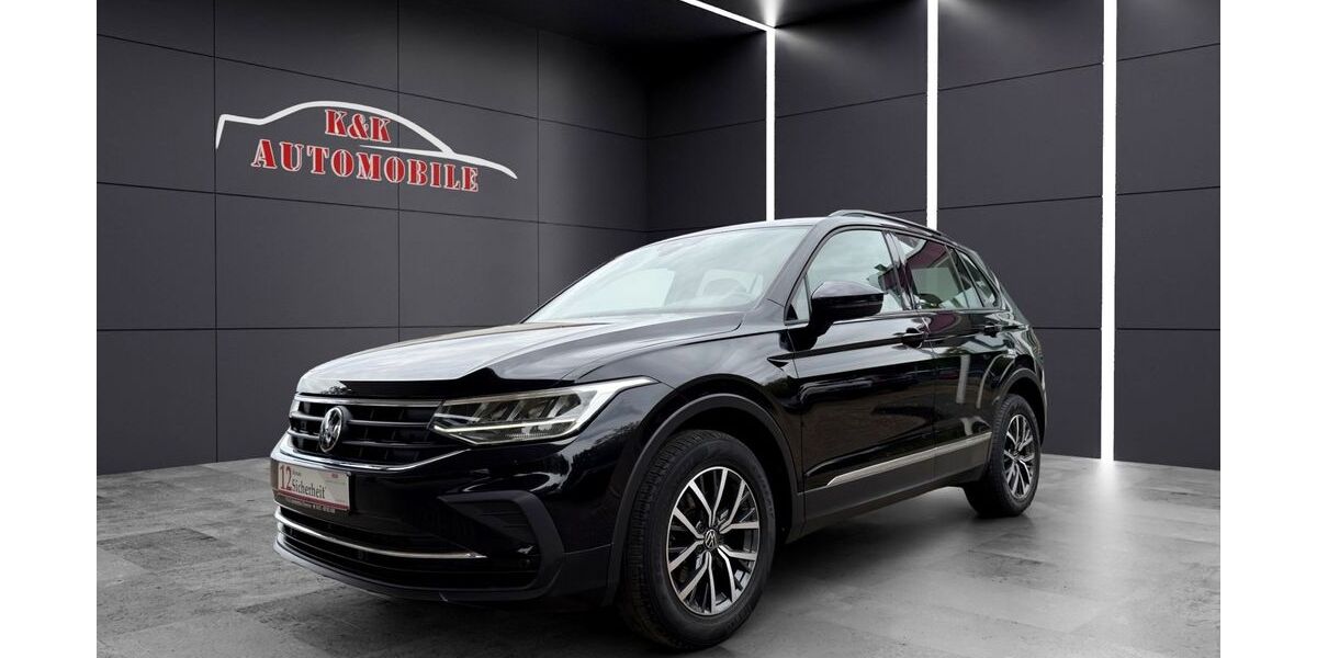 VW Tiguan 53.500 km 24.900 &euro; Bremen 28239