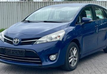 Toyota Verso 245.000 km 4.400 &euro; Stuhr 28816