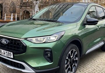 Ford Kuga 33.000 km 38.490 &euro; Bremen 28207